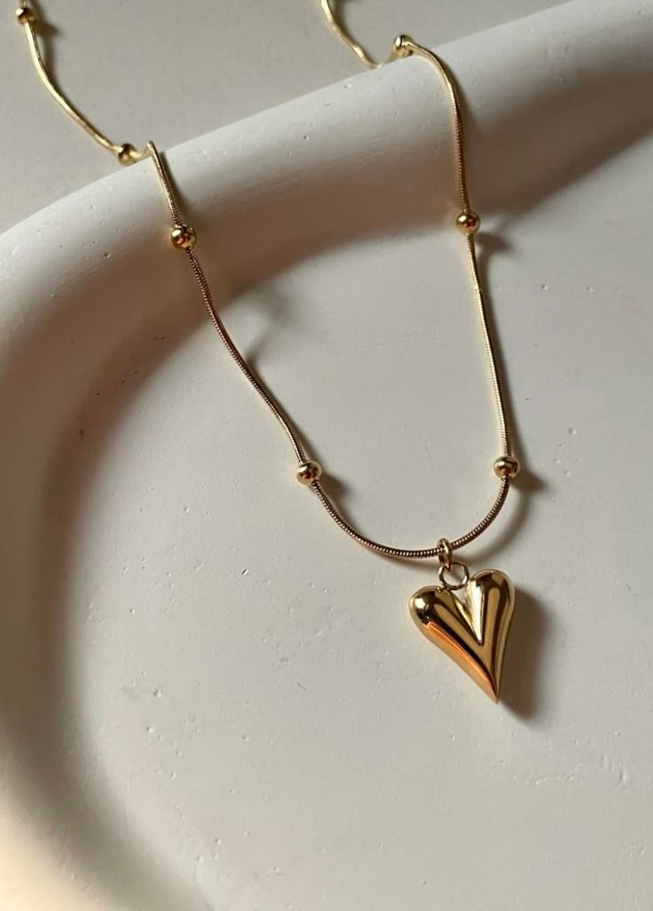 Minimalist heart stainless steel pendant