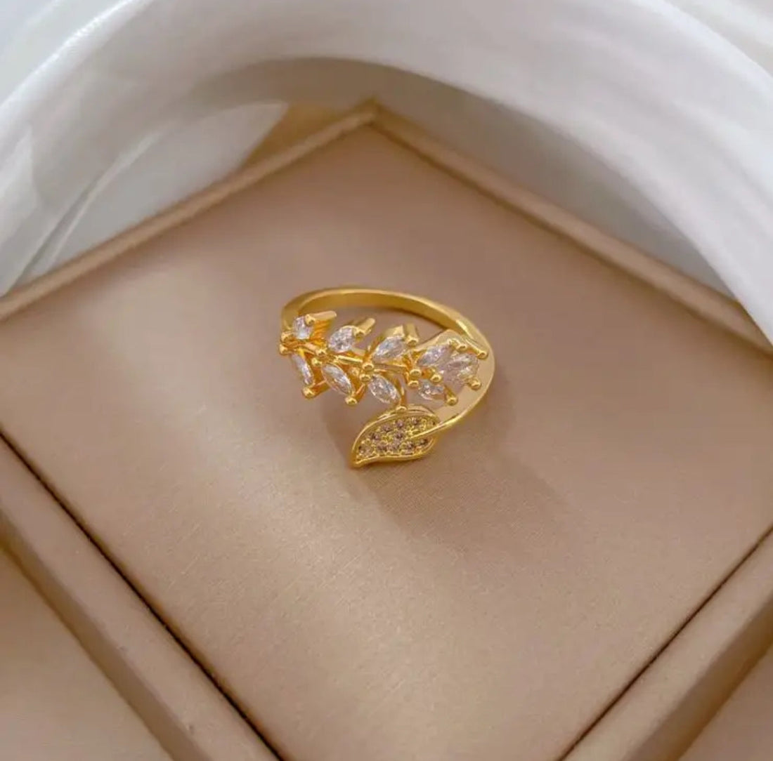 Gold Leaf & Branch Ring – Elegant Crystal Accent Jewelry